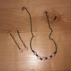 Necklace and earring set